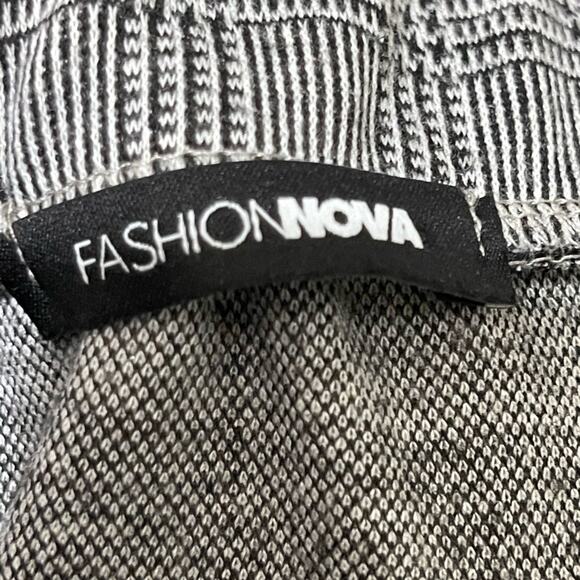 Pencil skirt‎ by fashion Nova - Picture 3 of 4